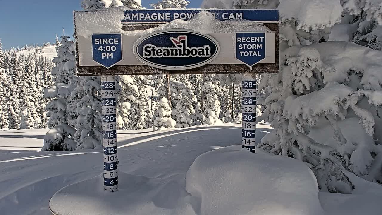 Steamboat Springs Sunshine Peak & Champagne Powder Live Cam - Steamboat Springs, Routt County, Colorado, USA