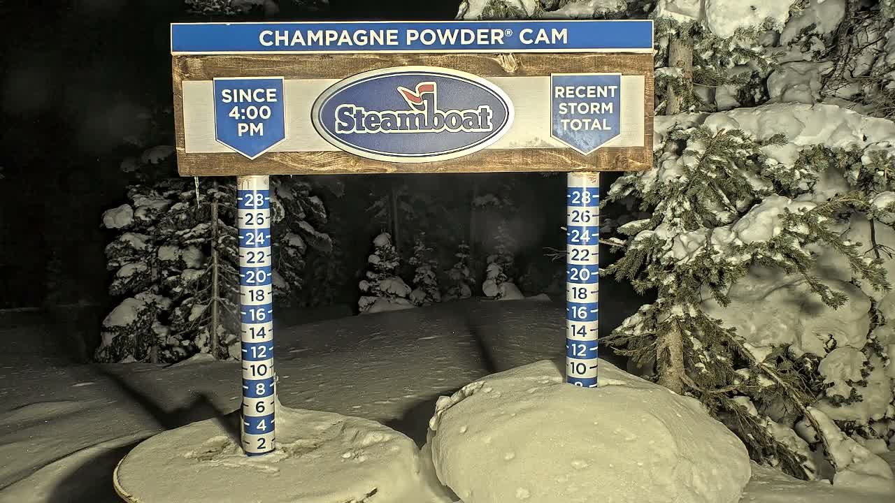 Steamboat Springs Sunshine Peak & Champagne Powder Live Cam - Steamboat Springs, Routt County, Colorado, USA