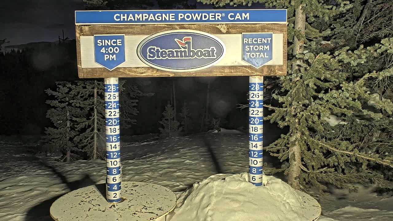 Steamboat Springs Sunshine Peak & Champagne Powder Live Cam - Steamboat Springs, Routt County, Colorado, USA