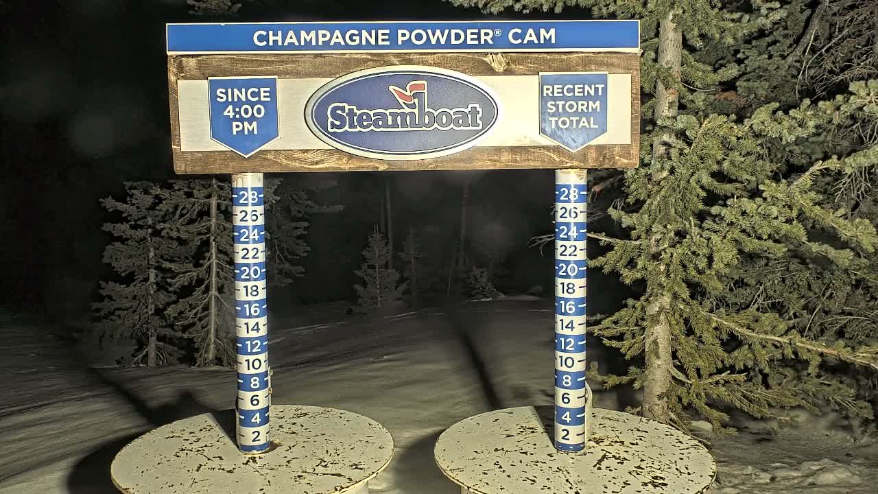 Steamboat Springs Sunshine Peak & Champagne Powder Live Cam - Steamboat Springs, Routt County, Colorado, USA