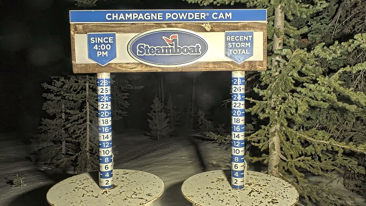 Steamboat Springs Sunshine Peak & Champagne Powder Live Cam - Steamboat Springs, Routt County, Colorado, USA
