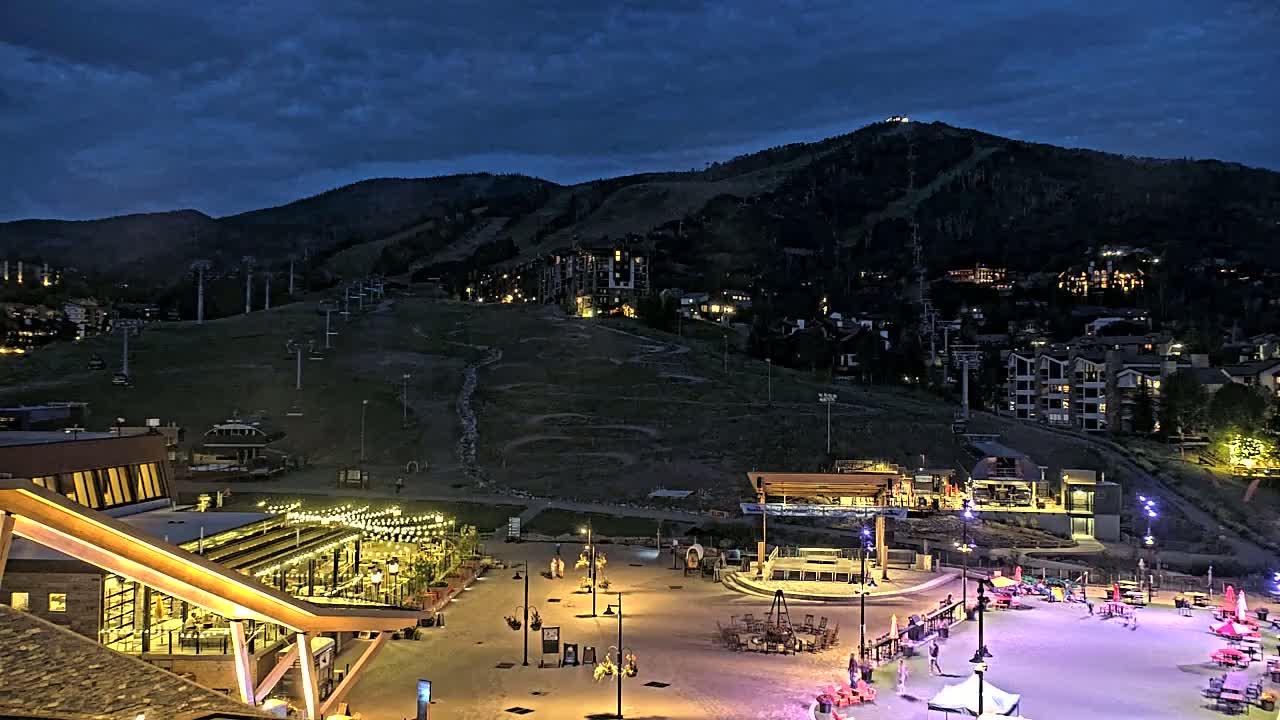 Steamboat Springs Ski Village Square & Ski Slopes Live Cam - Steamboat Springs, Routt County, Colorado, USA