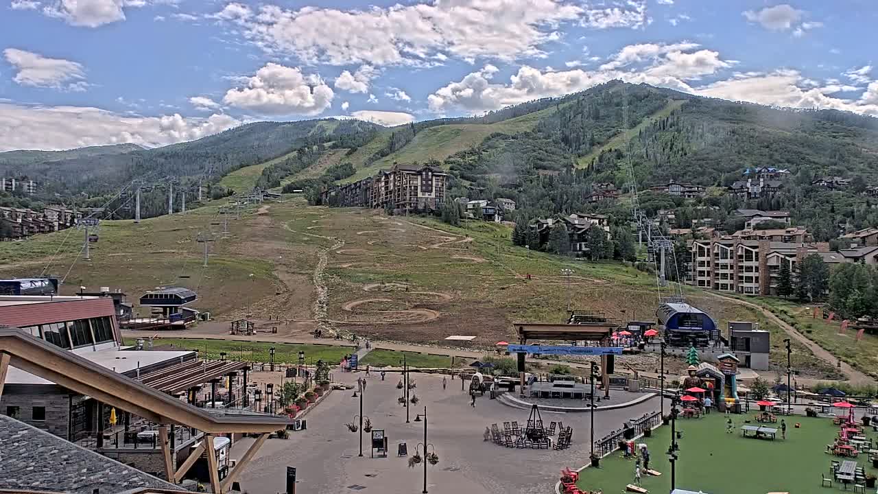 Steamboat Springs Ski Village Square & Ski Slopes Live Cam - Steamboat Springs, Routt County, Colorado, USA