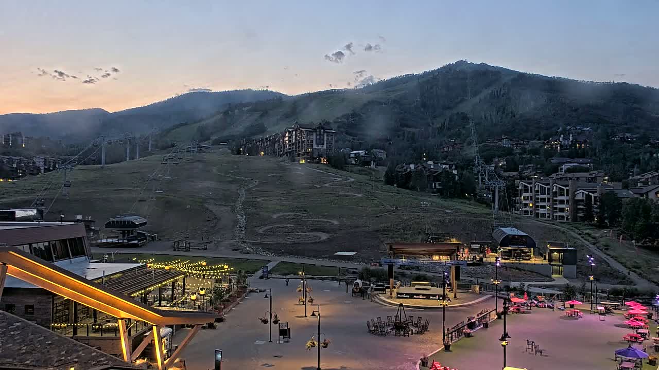 Steamboat Springs Ski Village Square & Ski Slopes Live Cam - Steamboat Springs, Routt County, Colorado, USA