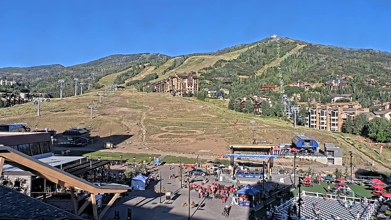 Steamboat Springs Ski Village Square & Ski Slopes Live Cam - Steamboat Springs, Routt County, Colorado, USA