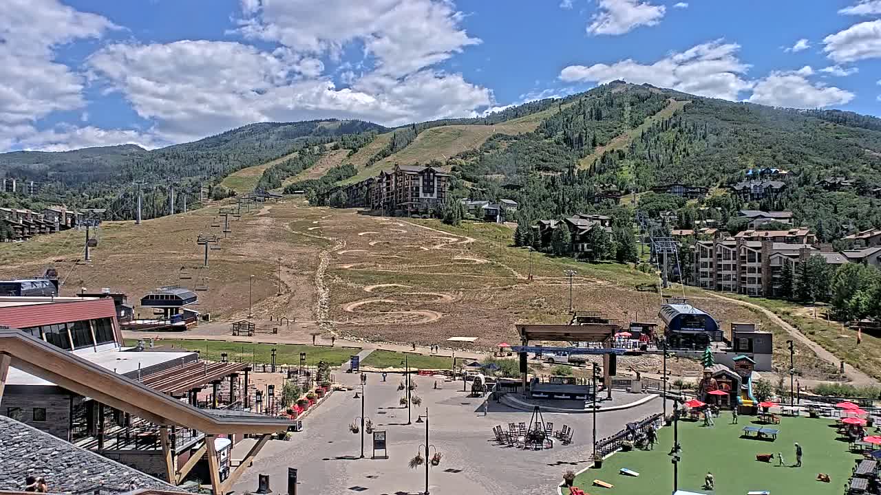 Steamboat Springs Ski Village Square & Ski Slopes Live Cam - Steamboat Springs, Routt County, Colorado, USA
