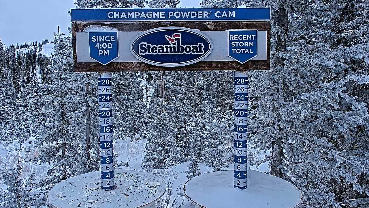 Steamboat Springs Ski Village Square & Ski Slopes Live Cam - Steamboat Springs, Routt County, Colorado, USA
