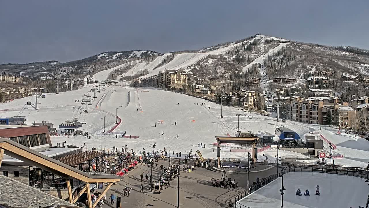 Steamboat Springs Ski Village Square & Ski Slopes Live Cam - Steamboat Springs, Routt County, Colorado, USA