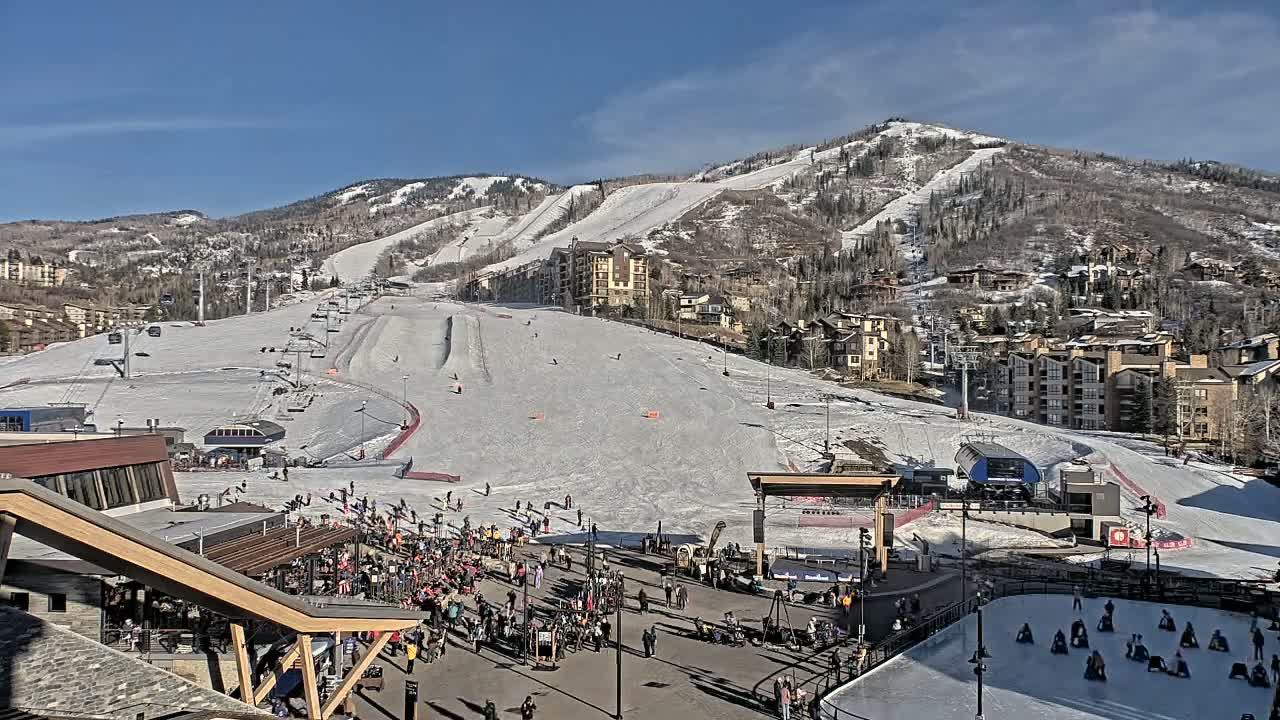 Steamboat Springs Ski Village Square & Ski Slopes Live Cam - Steamboat Springs, Routt County, Colorado, USA