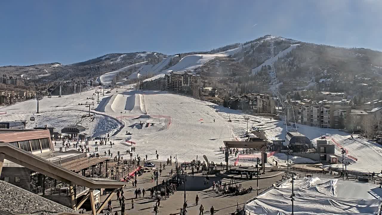 Steamboat Springs Ski Village Square & Ski Slopes Live Cam - Steamboat Springs, Routt County, Colorado, USA