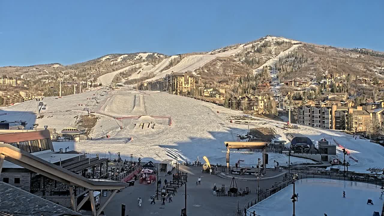 Steamboat Springs Ski Village Square & Ski Slopes Live Cam - Steamboat Springs, Routt County, Colorado, USA