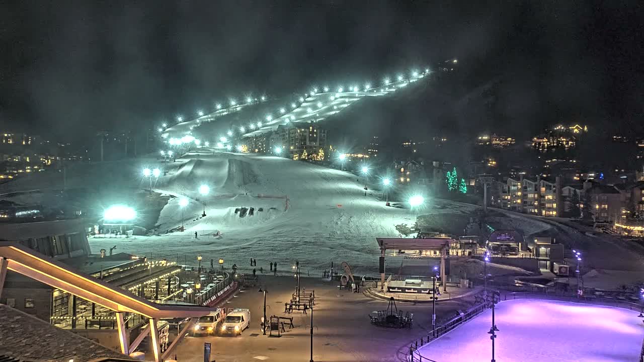 Steamboat Springs Ski Village Square & Ski Slopes Live Cam - Steamboat Springs, Routt County, Colorado, USA