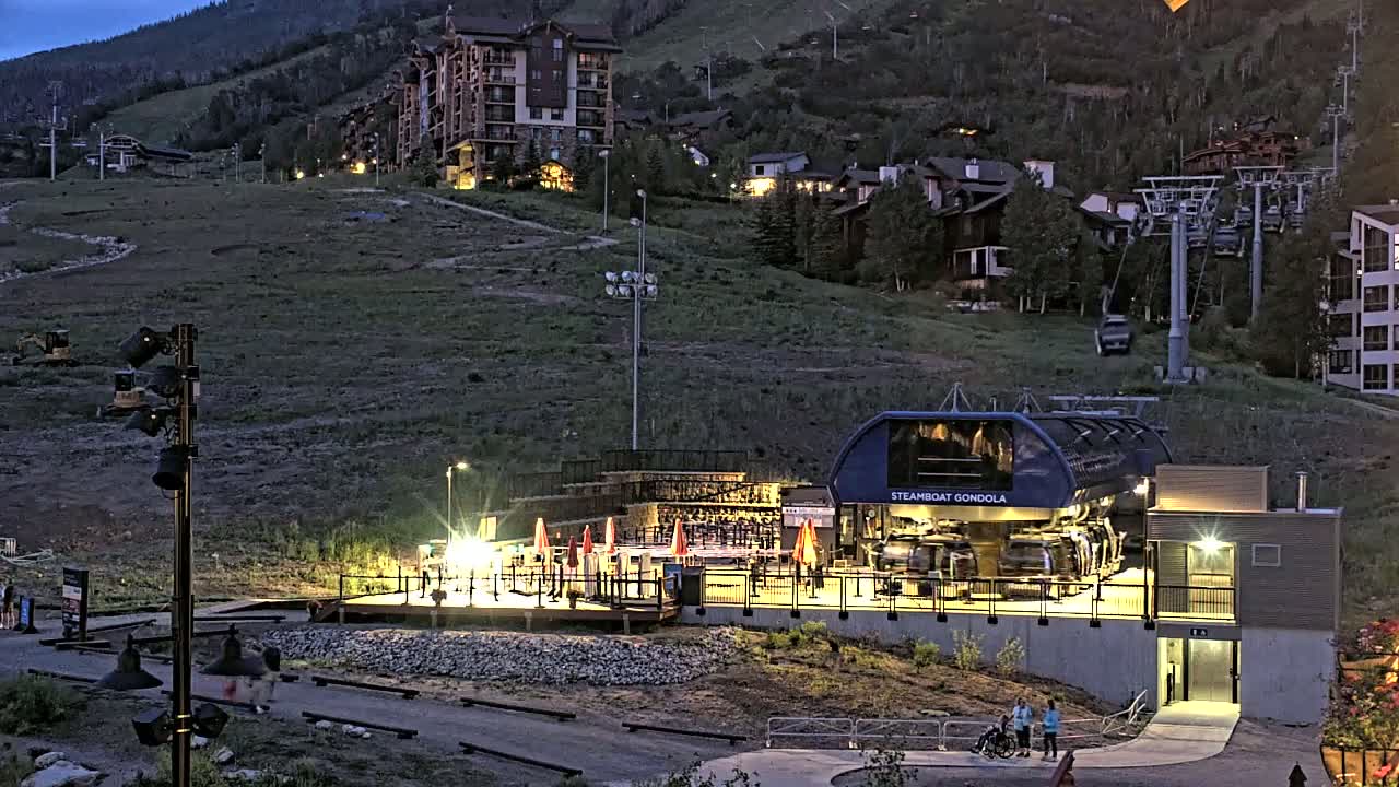 Steamboat Gondola Ropeway & Ski Slopes Live Cam - Steamboat Springs, Routt County, Colorado, USA
