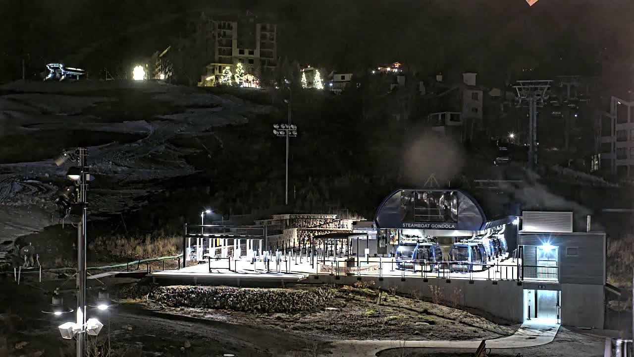 Steamboat Gondola Ropeway & Ski Slopes Live Cam - Steamboat Springs, Routt County, Colorado, USA