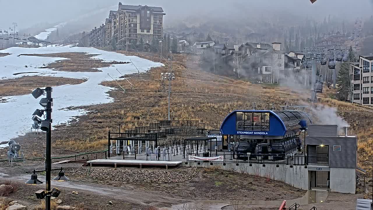 Steamboat Gondola Ropeway & Ski Slopes Live Cam - Steamboat Springs, Routt County, Colorado, USA