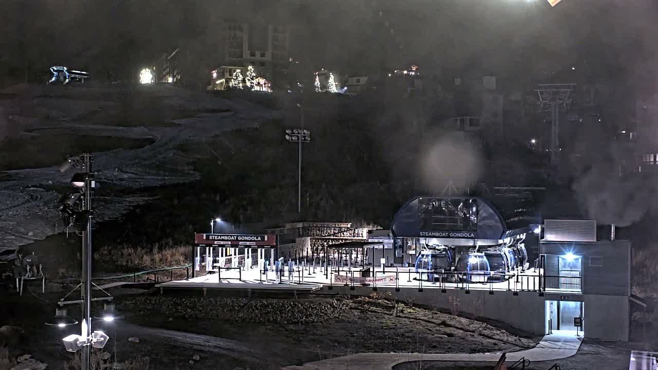Steamboat Gondola Ropeway & Ski Slopes Live Cam - Steamboat Springs, Routt County, Colorado, USA