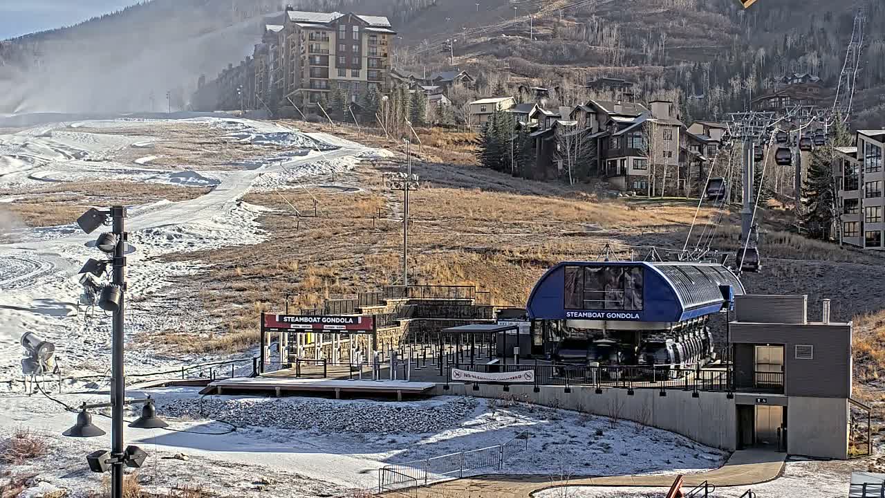 Steamboat Gondola Ropeway & Ski Slopes Live Cam - Steamboat Springs, Routt County, Colorado, USA
