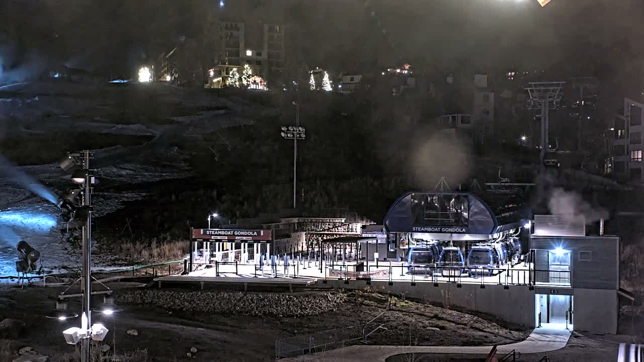 Steamboat Gondola Ropeway & Ski Slopes Live Cam - Steamboat Springs, Routt County, Colorado, USA