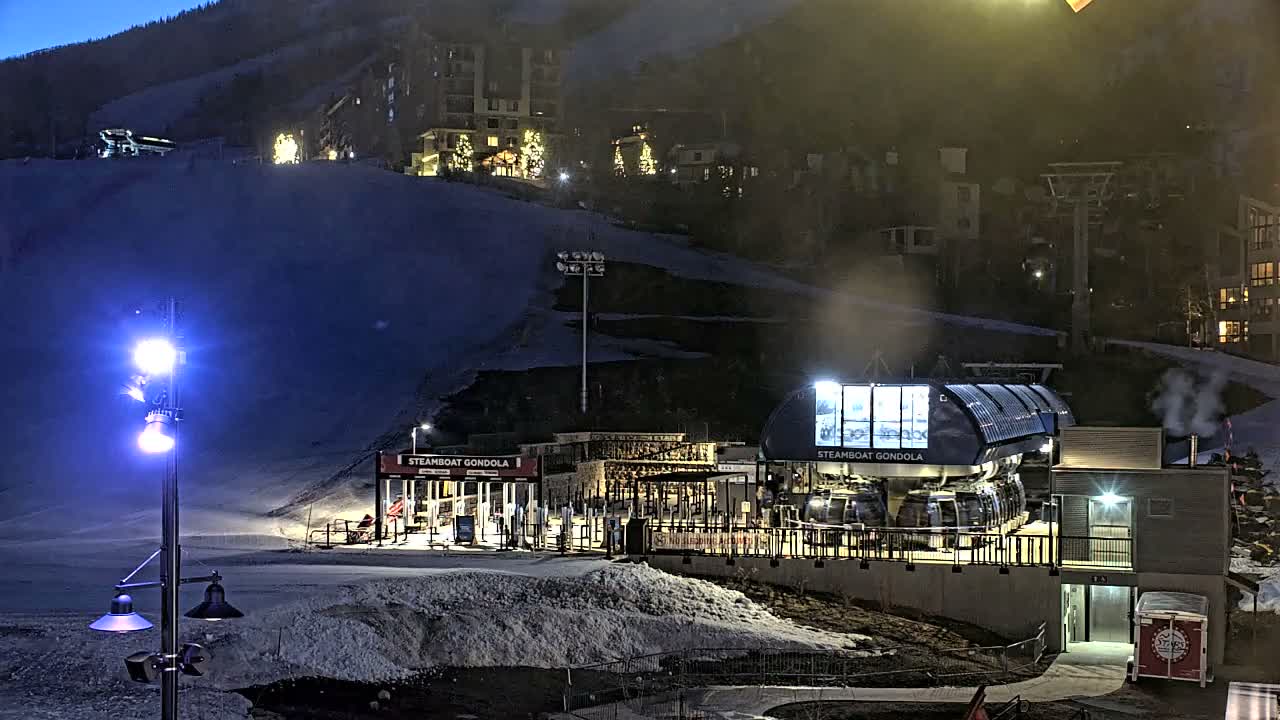 Steamboat Gondola Ropeway & Ski Slopes Live Cam - Steamboat Springs, Routt County, Colorado, USA