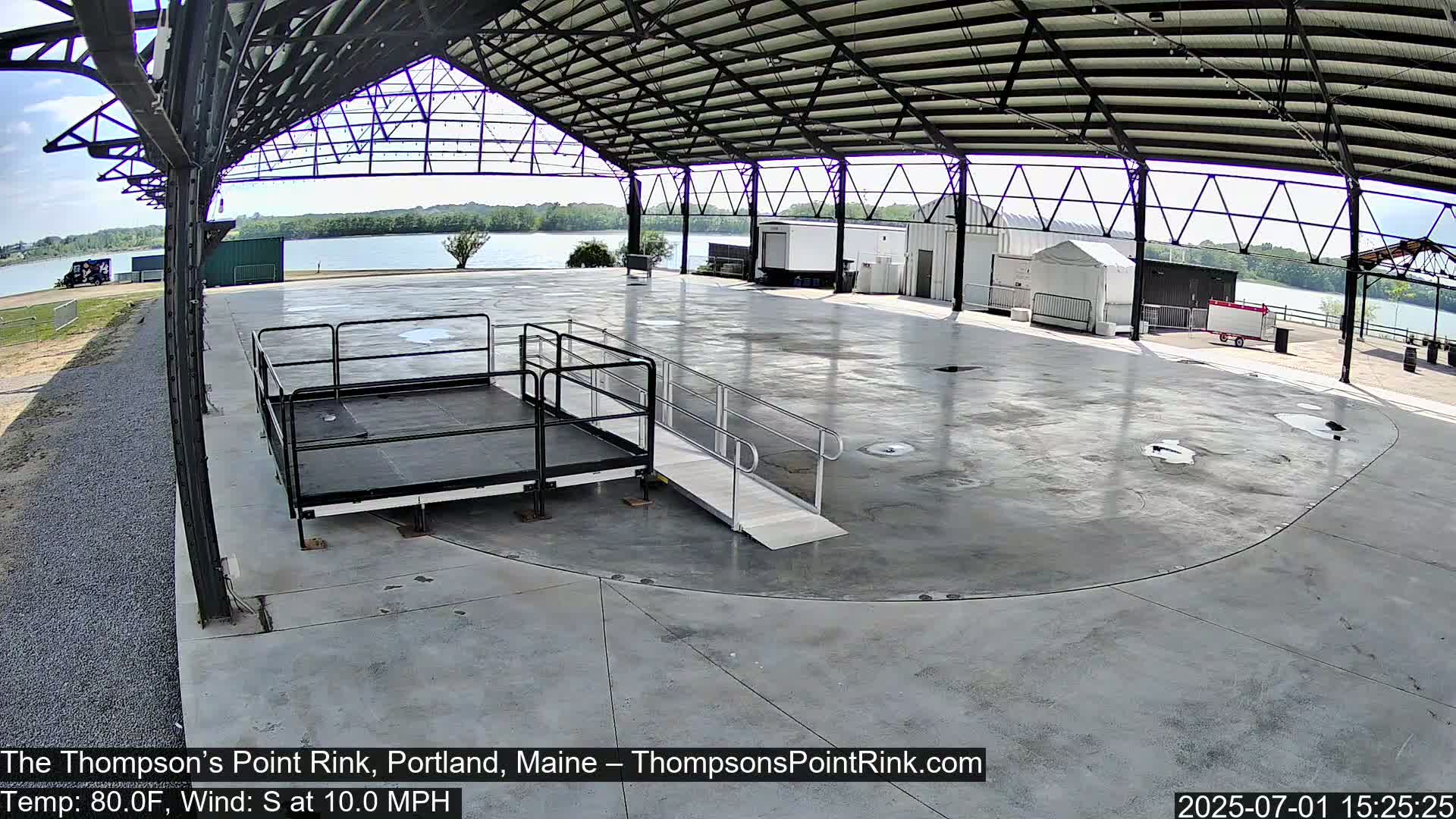 The Thompson’s Point Rink, Ice Skating Live Cam - Portland, Maine, USA