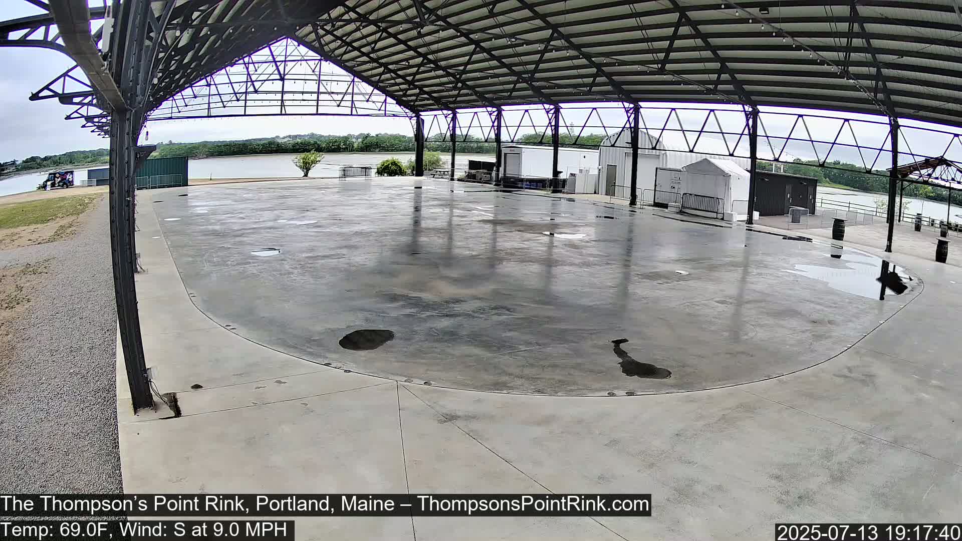 The Thompson’s Point Rink, Ice Skating Live Cam - Portland, Maine, USA