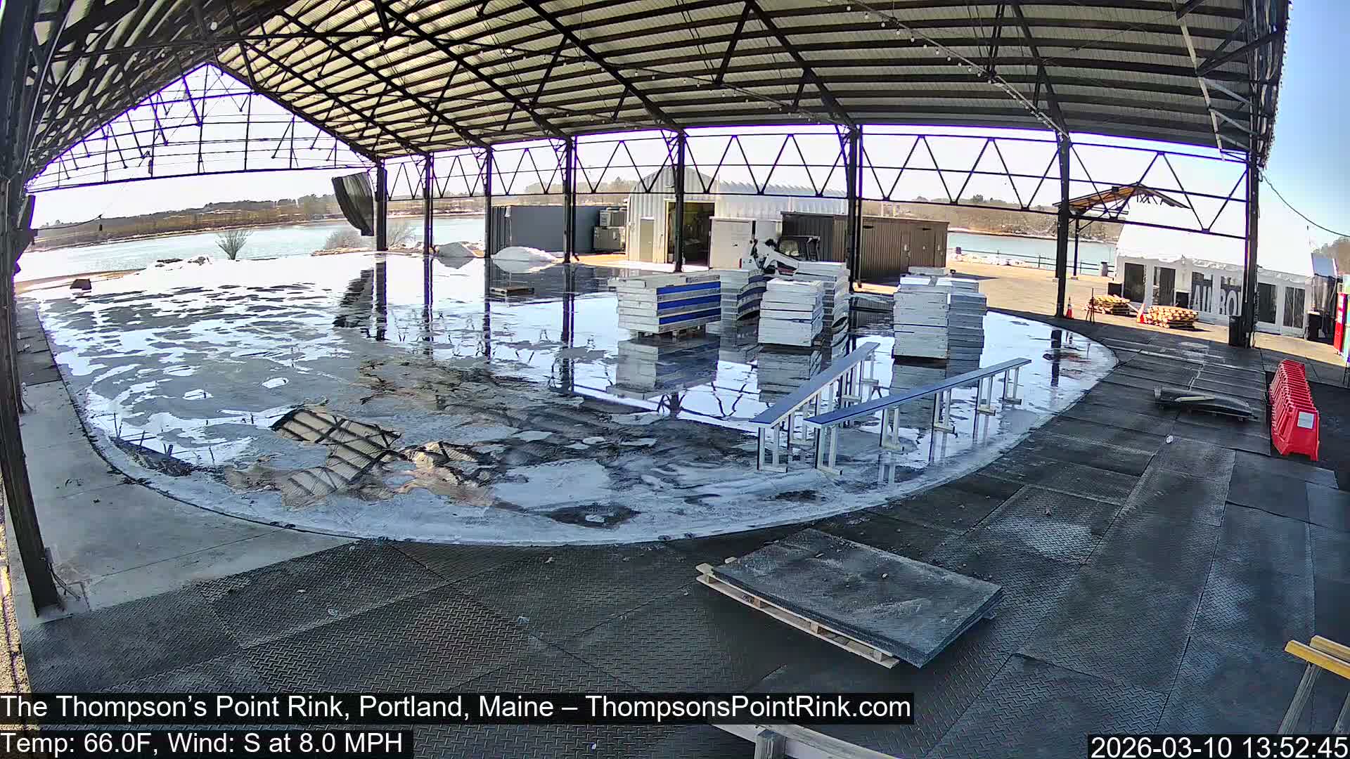 The Thompson’s Point Rink, Ice Skating Live Cam - Portland, Maine, USA