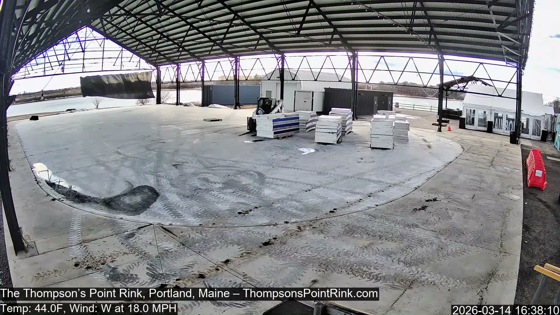 The Thompson’s Point Rink, Ice Skating Live Cam - Portland, Maine, USA