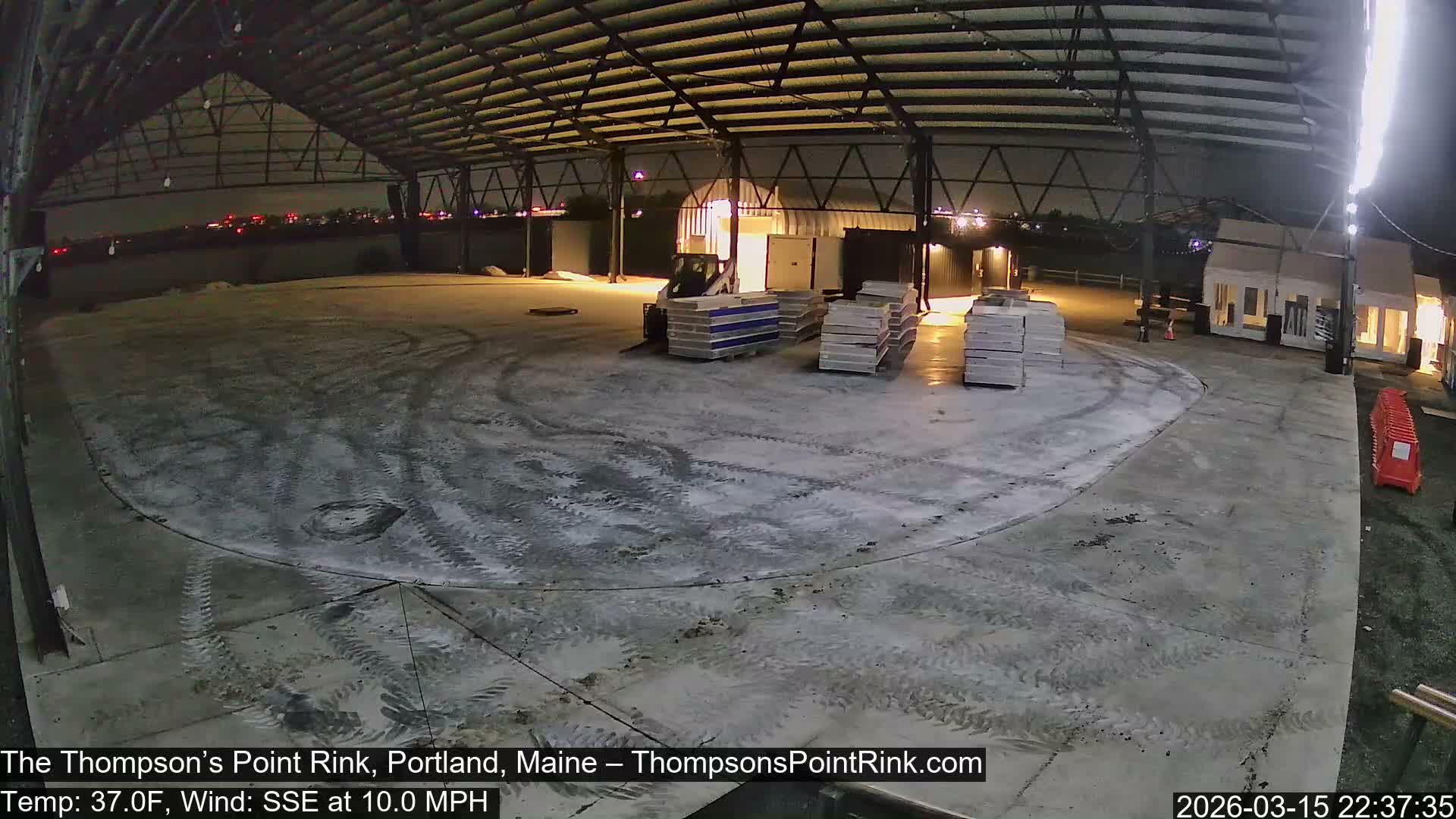 The Thompson’s Point Rink, Ice Skating Live Cam - Portland, Maine, USA