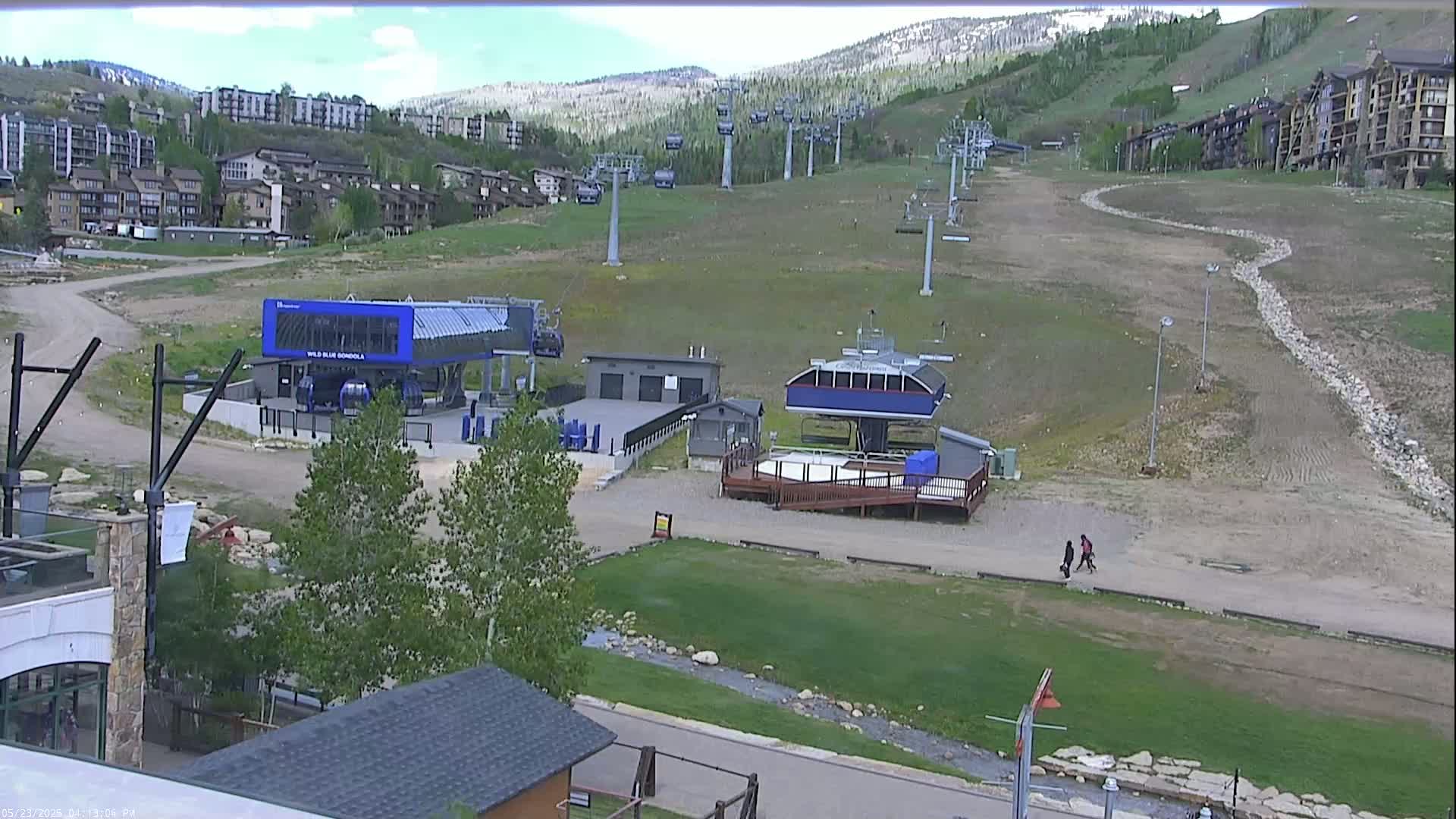 Steamboat Resort Christie Peak Express & Wild Blue Gondola Ropeway & Ski Slopes Live Cam - Steamboat Springs, Routt County, Colorado, USA
