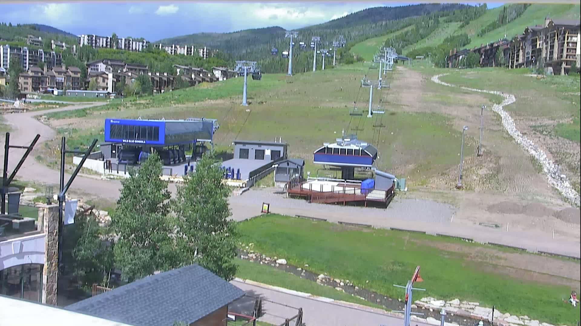 Steamboat Resort Christie Peak Express & Wild Blue Gondola Ropeway & Ski Slopes Live Cam - Steamboat Springs, Routt County, Colorado, USA