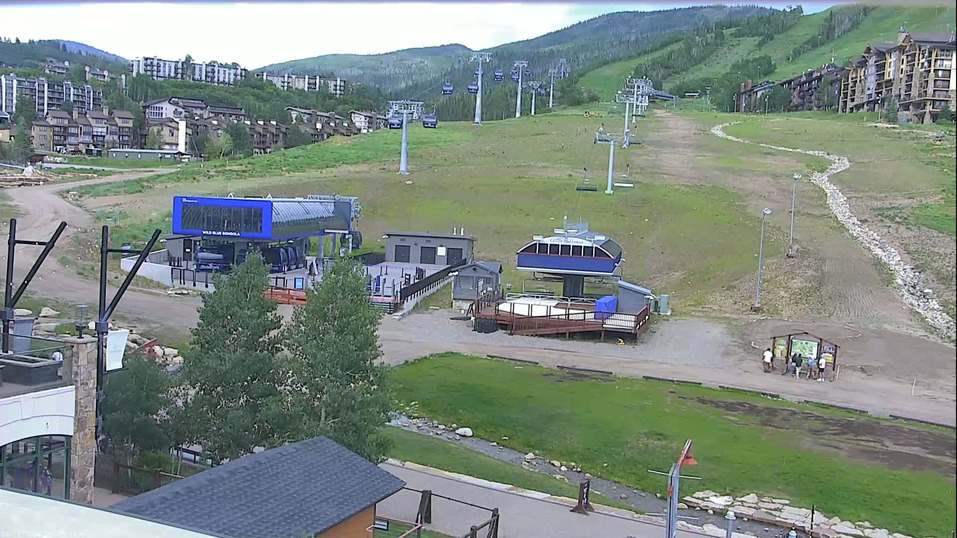 Steamboat Resort Christie Peak Express & Wild Blue Gondola Ropeway & Ski Slopes Live Cam - Steamboat Springs, Routt County, Colorado, USA