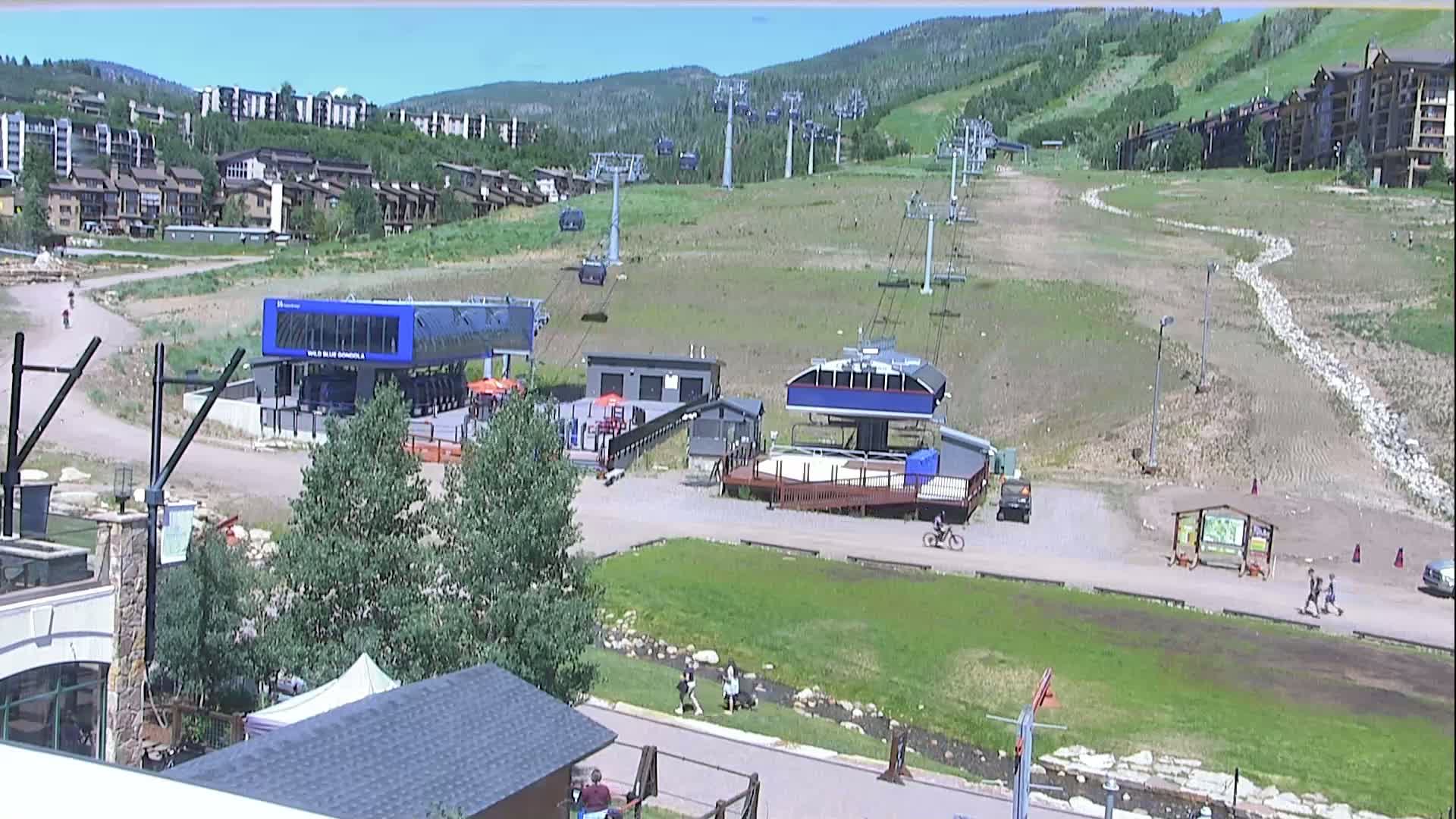 Steamboat Resort Christie Peak Express & Wild Blue Gondola Ropeway & Ski Slopes Live Cam - Steamboat Springs, Routt County, Colorado, USA