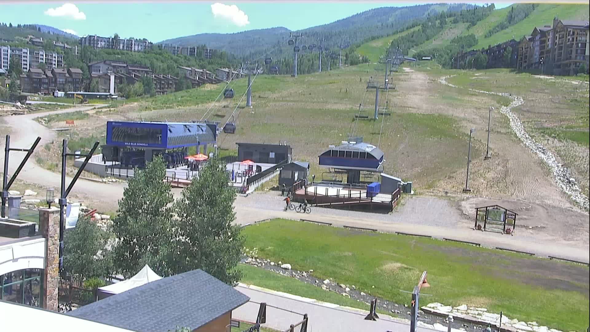 Steamboat Resort Christie Peak Express & Wild Blue Gondola Ropeway & Ski Slopes Live Cam - Steamboat Springs, Routt County, Colorado, USA