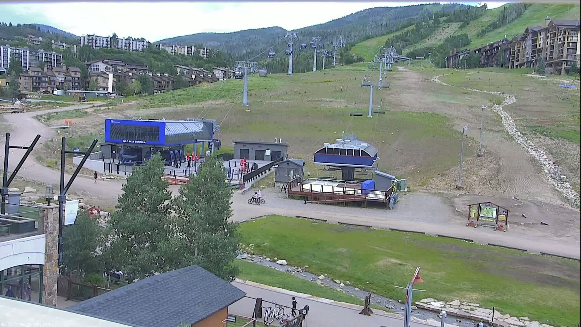 Steamboat Resort Christie Peak Express & Wild Blue Gondola Ropeway & Ski Slopes Live Cam - Steamboat Springs, Routt County, Colorado, USA