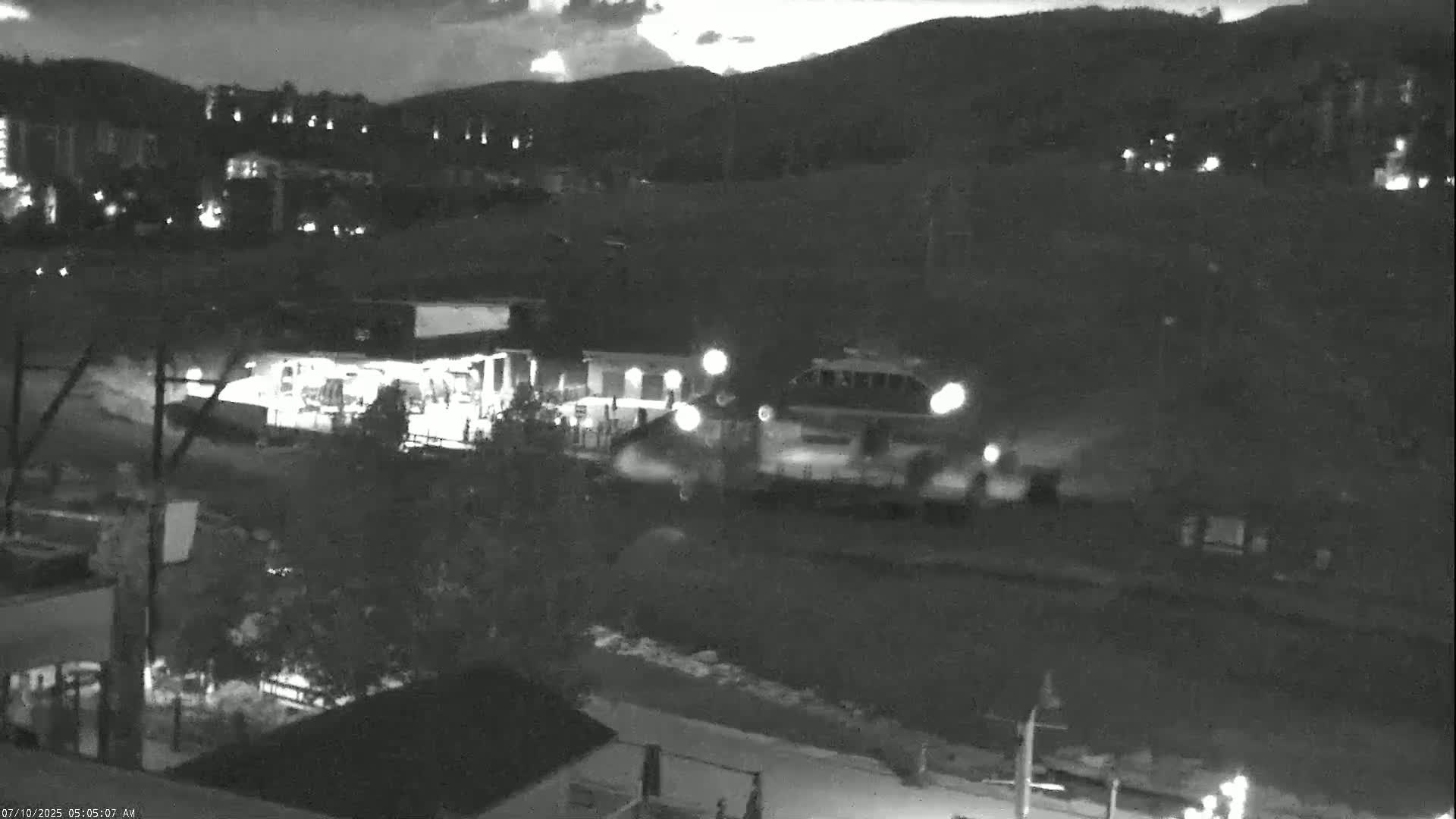 Steamboat Resort Christie Peak Express & Wild Blue Gondola Ropeway & Ski Slopes Live Cam - Steamboat Springs, Routt County, Colorado, USA