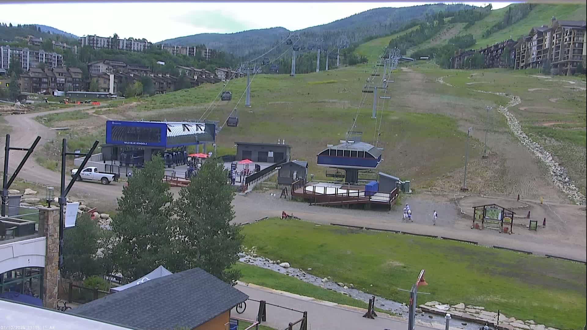 Steamboat Resort Christie Peak Express & Wild Blue Gondola Ropeway & Ski Slopes Live Cam - Steamboat Springs, Routt County, Colorado, USA