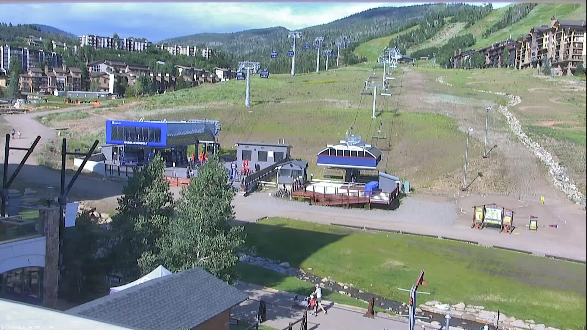 Steamboat Resort Christie Peak Express & Wild Blue Gondola Ropeway & Ski Slopes Live Cam - Steamboat Springs, Routt County, Colorado, USA
