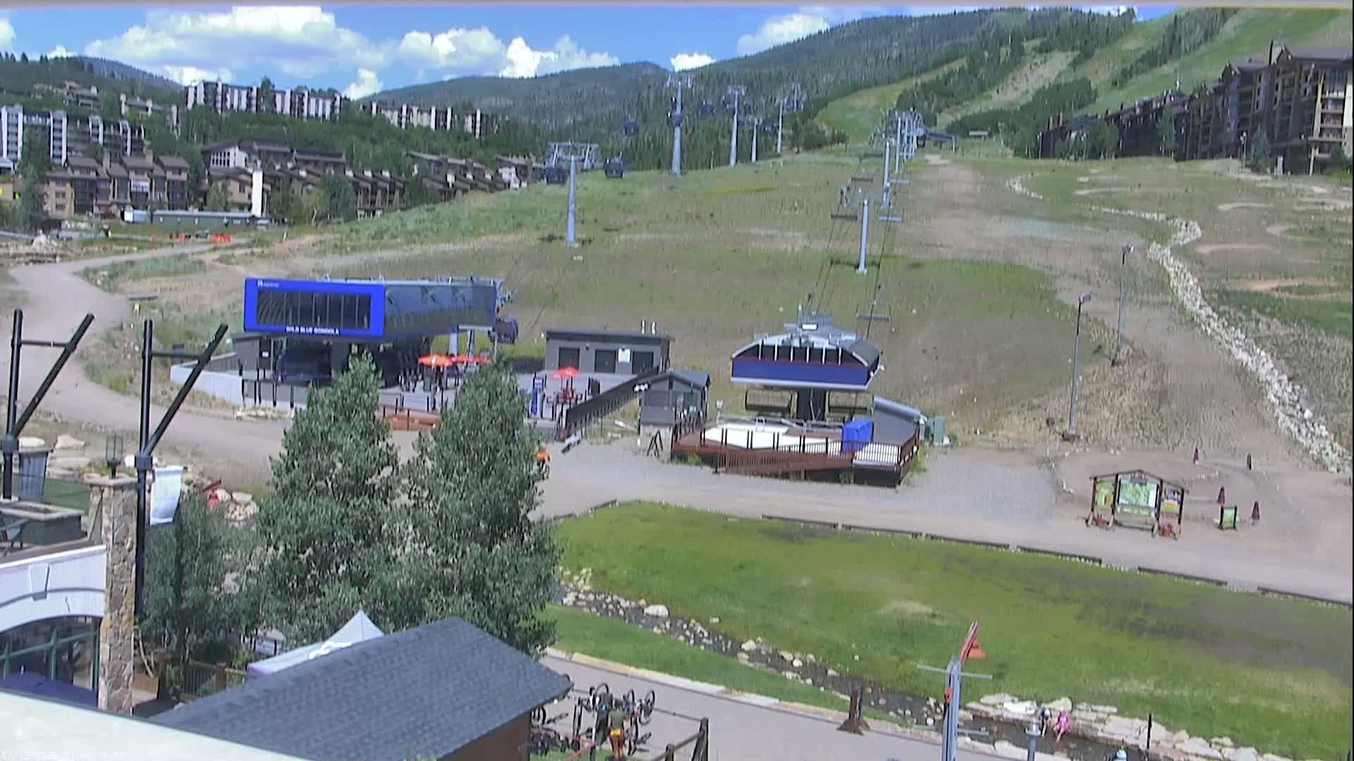 Steamboat Resort Christie Peak Express & Wild Blue Gondola Ropeway & Ski Slopes Live Cam - Steamboat Springs, Routt County, Colorado, USA