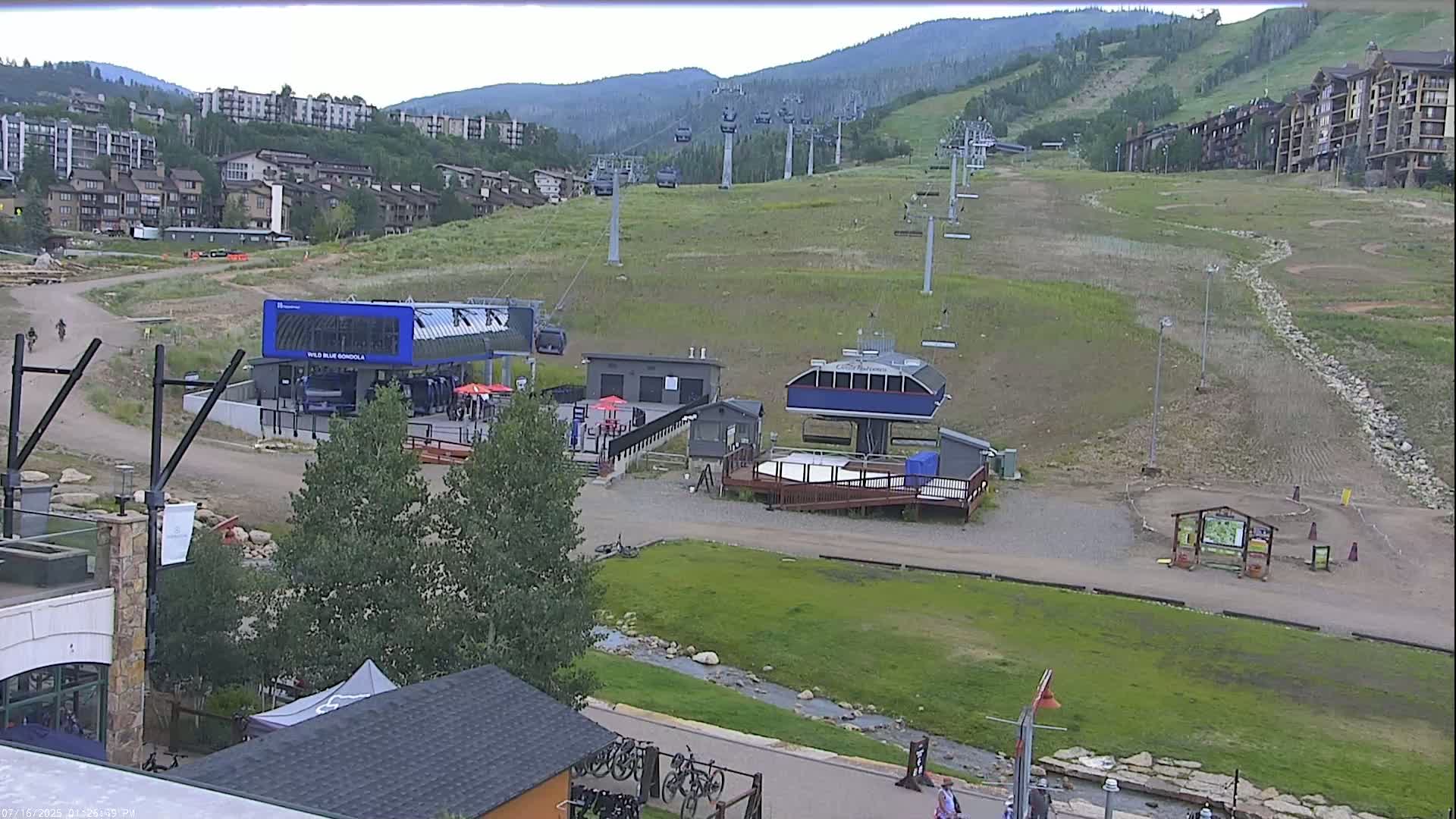 Steamboat Resort Christie Peak Express & Wild Blue Gondola Ropeway & Ski Slopes Live Cam - Steamboat Springs, Routt County, Colorado, USA