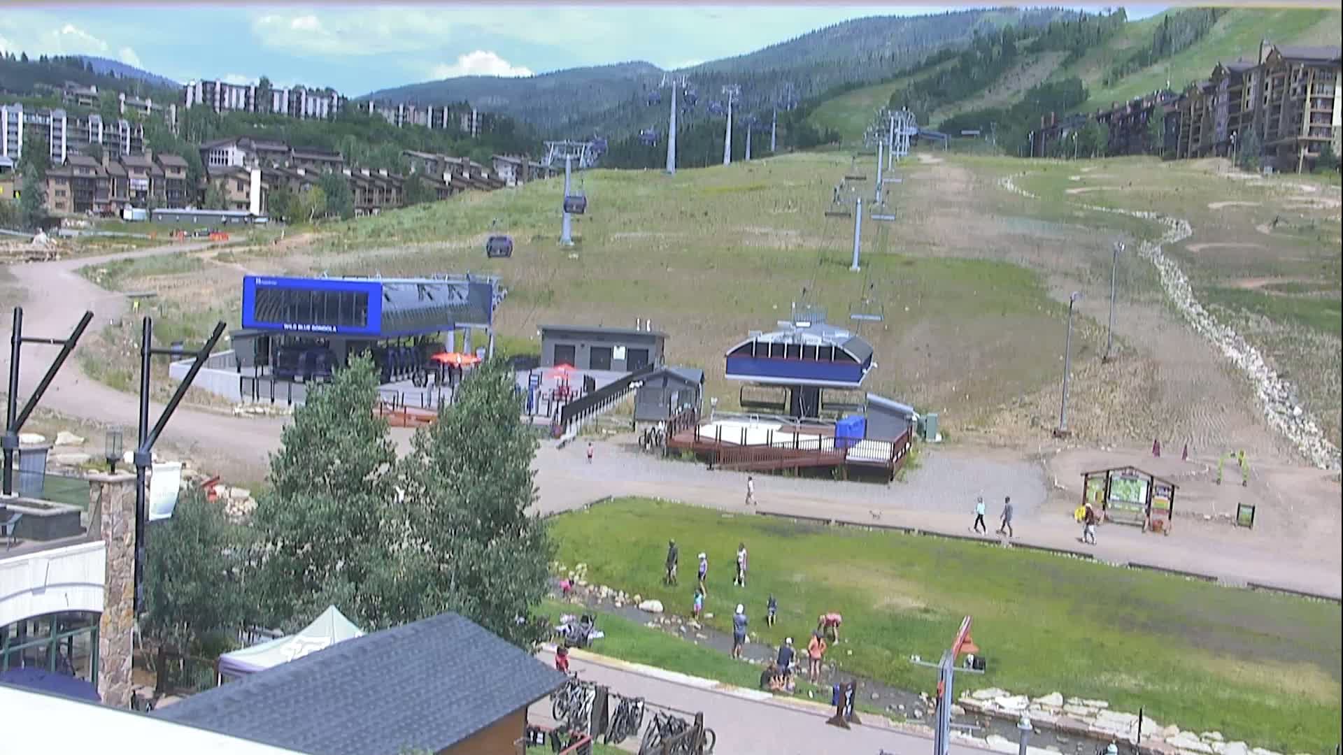 Steamboat Resort Christie Peak Express & Wild Blue Gondola Ropeway & Ski Slopes Live Cam - Steamboat Springs, Routt County, Colorado, USA