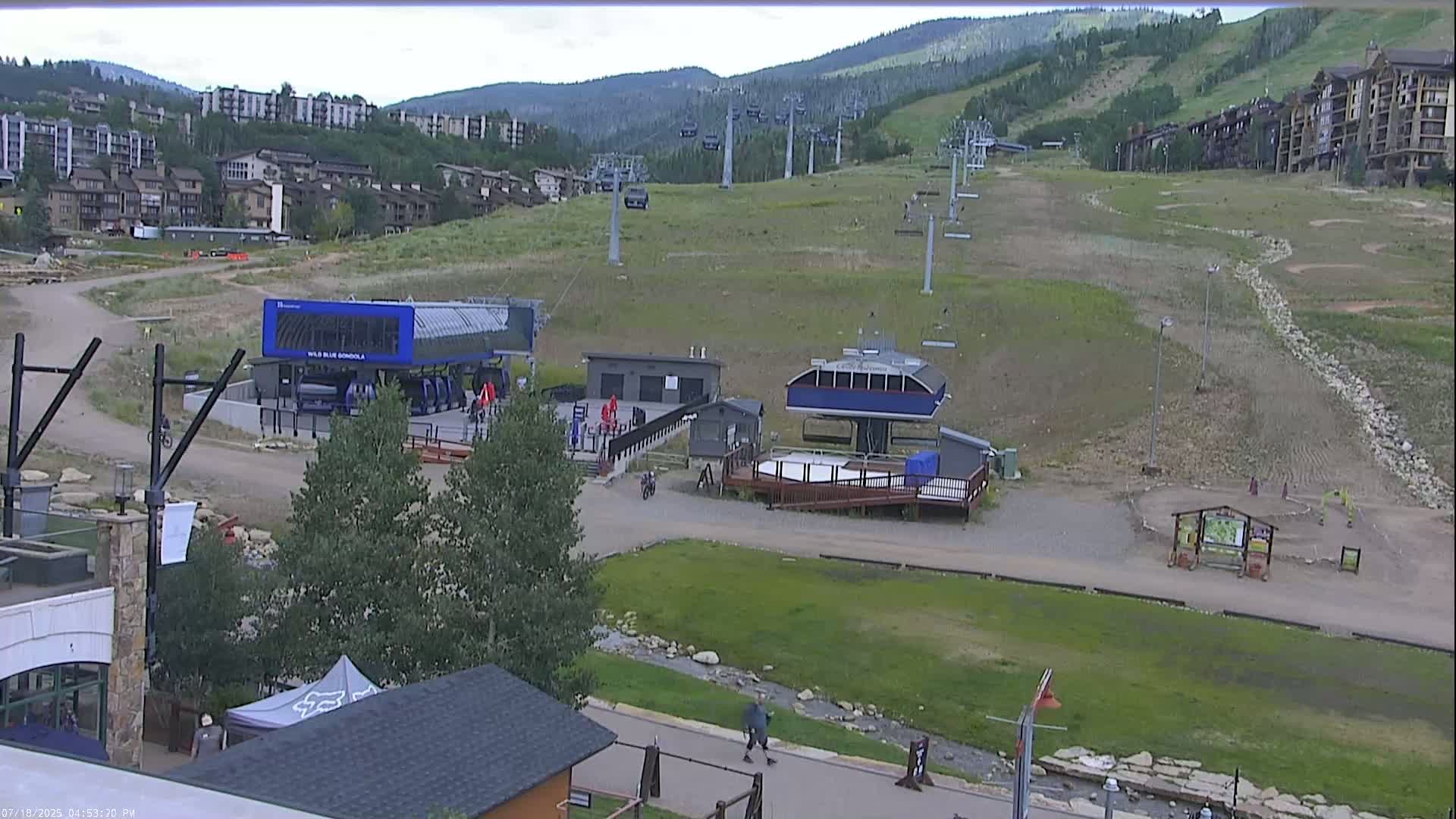 Steamboat Resort Christie Peak Express & Wild Blue Gondola Ropeway & Ski Slopes Live Cam - Steamboat Springs, Routt County, Colorado, USA