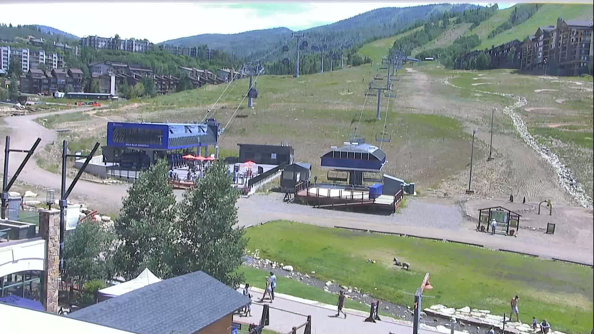 Steamboat Resort Christie Peak Express & Wild Blue Gondola Ropeway & Ski Slopes Live Cam - Steamboat Springs, Routt County, Colorado, USA