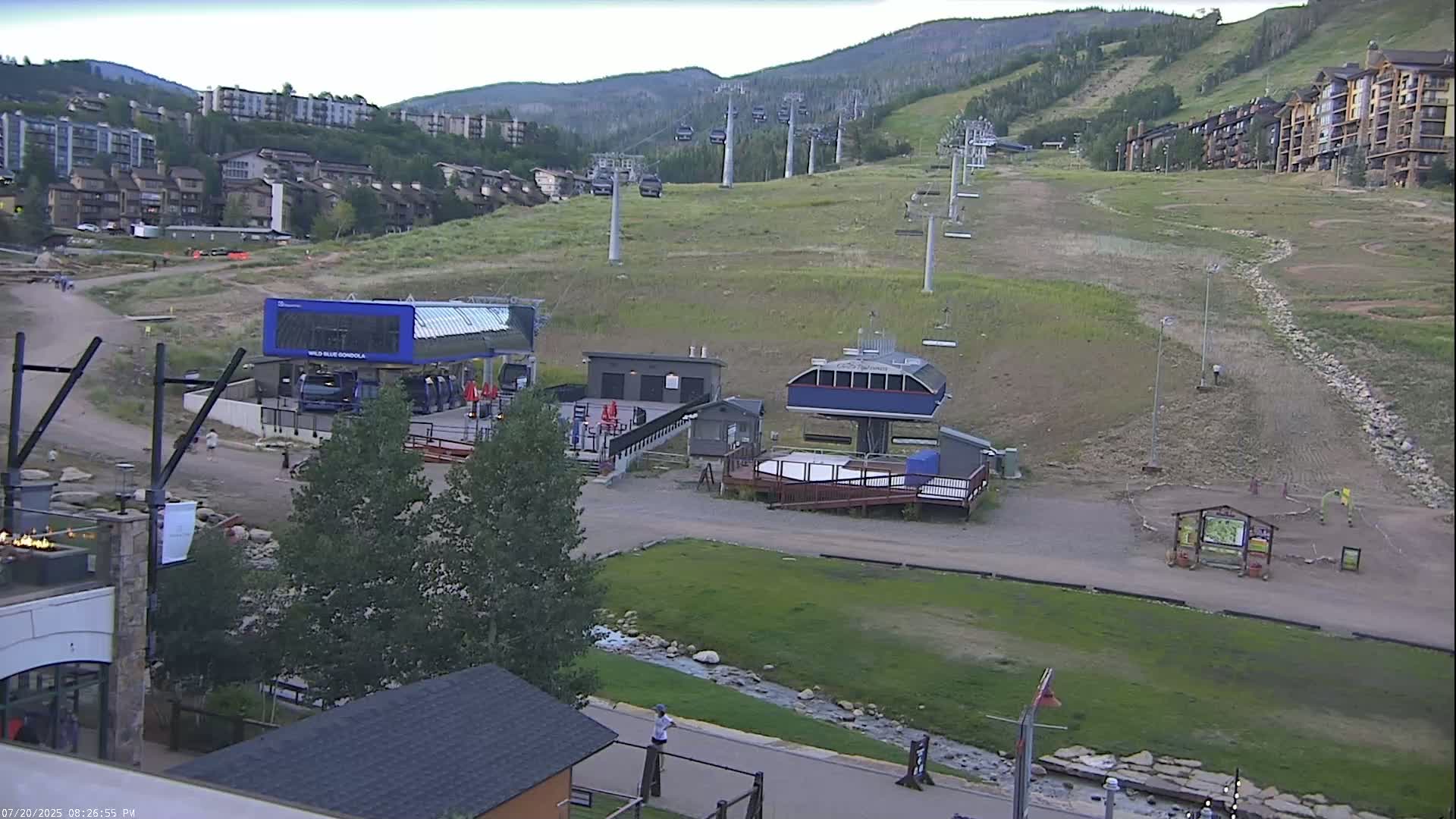 Steamboat Resort Christie Peak Express & Wild Blue Gondola Ropeway & Ski Slopes Live Cam - Steamboat Springs, Routt County, Colorado, USA