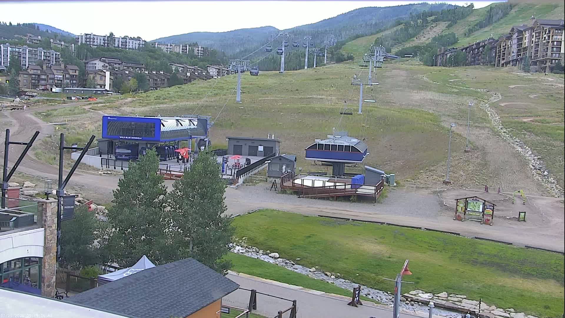 Steamboat Resort Christie Peak Express & Wild Blue Gondola Ropeway & Ski Slopes Live Cam - Steamboat Springs, Routt County, Colorado, USA