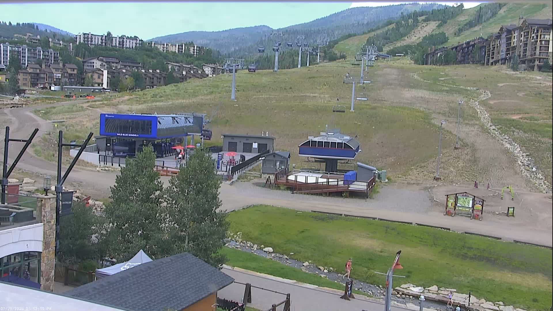 Steamboat Resort Christie Peak Express & Wild Blue Gondola Ropeway & Ski Slopes Live Cam - Steamboat Springs, Routt County, Colorado, USA