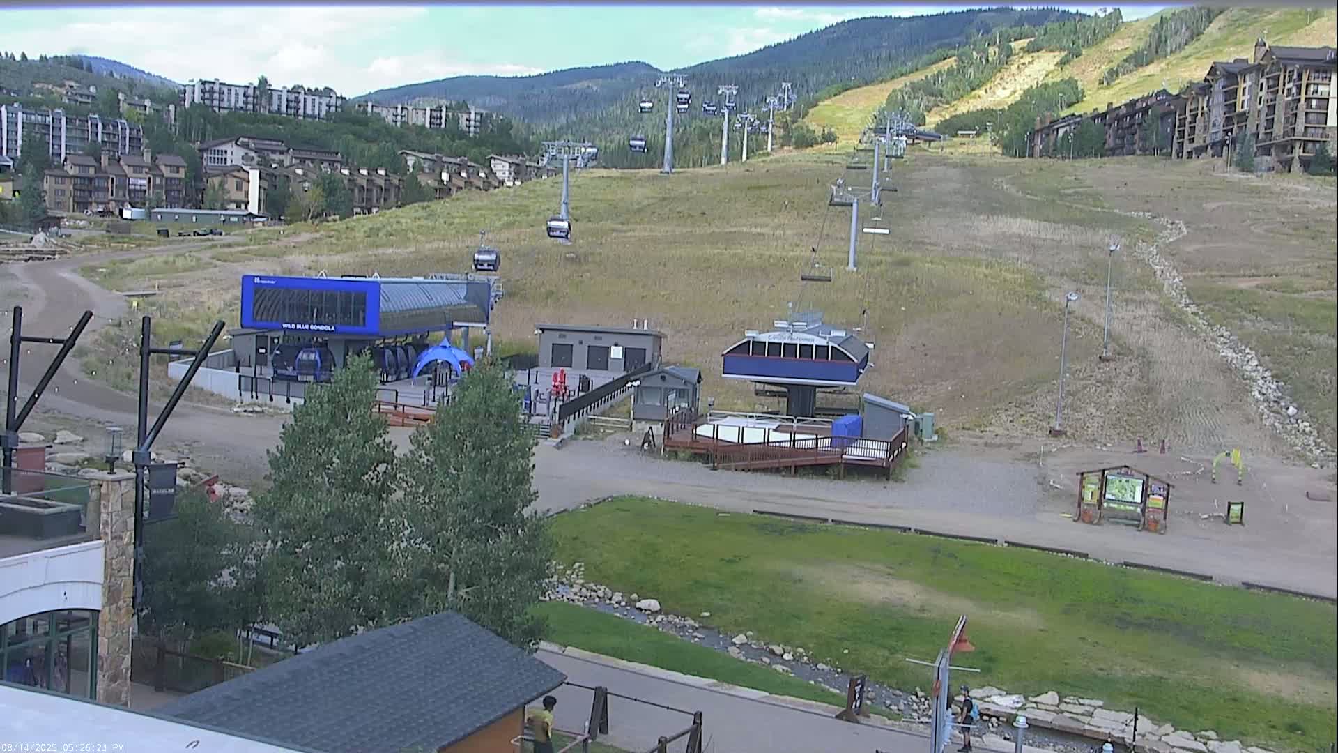 Steamboat Resort Christie Peak Express & Wild Blue Gondola Ropeway & Ski Slopes Live Cam - Steamboat Springs, Routt County, Colorado, USA