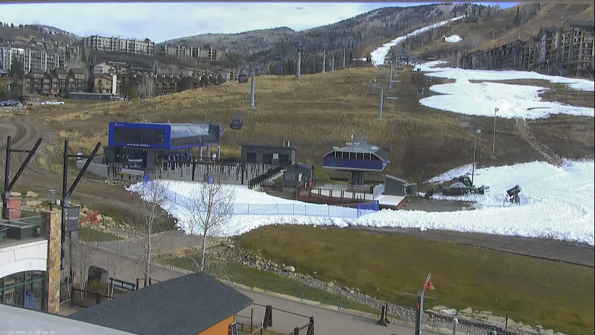 Steamboat Resort Christie Peak Express & Wild Blue Gondola Ropeway & Ski Slopes Live Cam - Steamboat Springs, Routt County, Colorado, USA