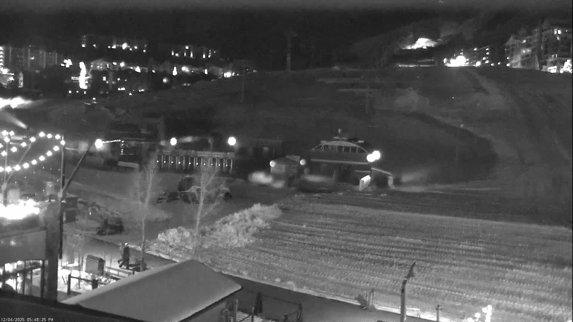 Steamboat Resort Christie Peak Express & Wild Blue Gondola Ropeway & Ski Slopes Live Cam - Steamboat Springs, Routt County, Colorado, USA