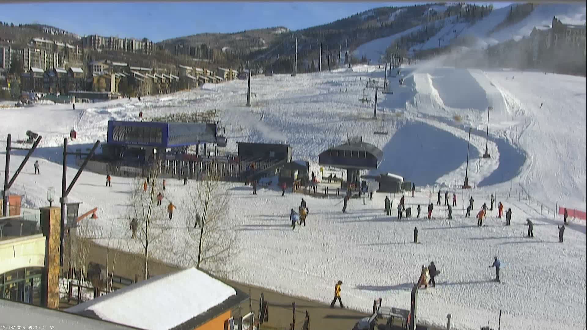Steamboat Resort Christie Peak Express & Wild Blue Gondola Ropeway & Ski Slopes Live Cam - Steamboat Springs, Routt County, Colorado, USA