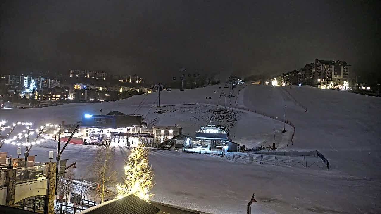 Steamboat Resort Christie Peak Express & Wild Blue Gondola Ropeway & Ski Slopes Live Cam - Steamboat Springs, Routt County, Colorado, USA